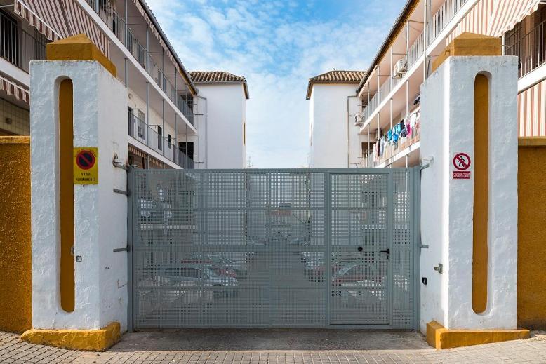 Apartamentos En Cordoba, Puente Romano Y Torre Calahorra Экстерьер фото